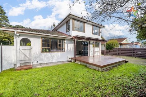 Photo of property in 2 Mcenroe Grove, Naenae, Lower Hutt, 5011
