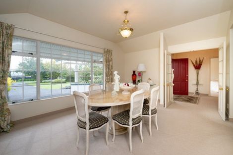 Photo of property in 26 Tauroa Road, Havelock North, 4130