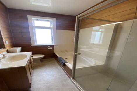 Photo of property in 4 Collier Avenue, Karori, Wellington, 6012