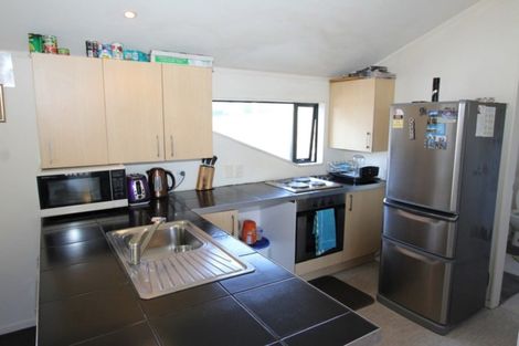 Photo of property in 28 Morere Street, Titahi Bay, Porirua, 5022