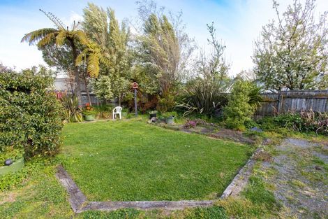 Photo of property in 12 Grant Street, Dannevirke, 4930