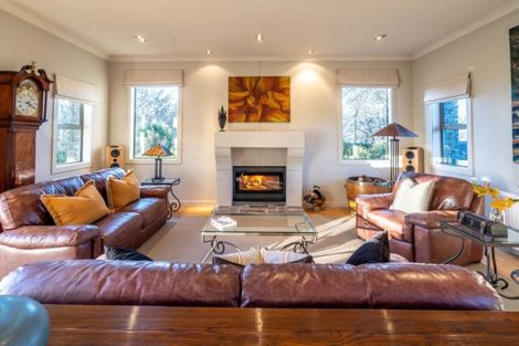 Photo of property in 5 Hollyhock Lane, Wanaka, 9305