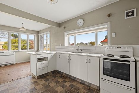 Photo of property in 303 Wainoni Road, Avondale, Christchurch, 8061