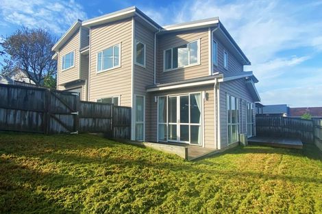 Photo of property in 12 Marsh Avenue, Forrest Hill, Auckland, 0620