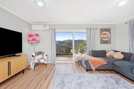 Photo of property in 107f1 Allington Road, Karori, Wellington, 6012