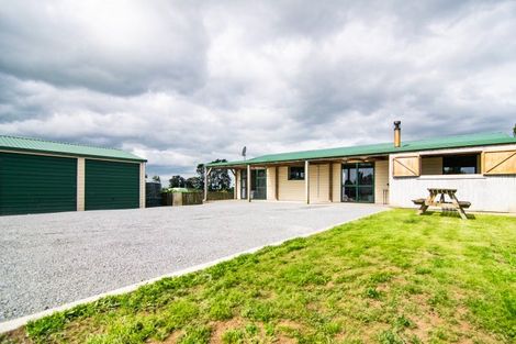 Photo of property in 293 Koputaroa Road, Koputaroa, Shannon, 5575