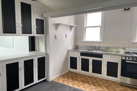 Photo of property in 7 Carrington Street, Mount Cook, Wellington, 6021