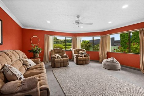Photo of property in 17a Dinton Street, Russley, Christchurch, 8042