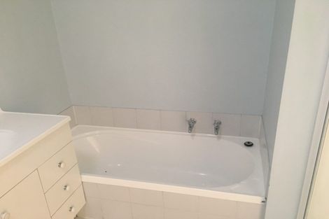 Photo of property in 2/5 Cross Street, Phillipstown, Christchurch, 8011