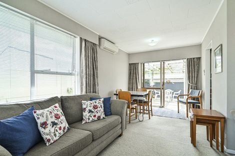 Photo of property in 220b Wolseley Street, Mayfair, Hastings, 4122