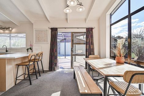 Photo of property in 8 Palmer Place, Parkvale, Hastings, 4122