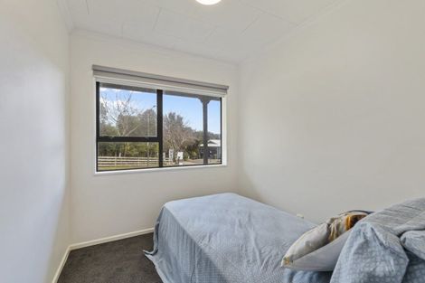 Photo of property in 2 Squire Place, Blagdon, New Plymouth, 4310