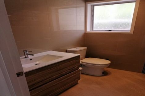 Photo of property in 20 Malmo Place, Massey, Auckland, 0614