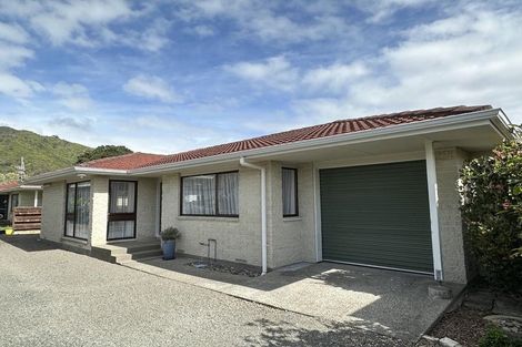Photo of property in 63b Parata Street, Waikanae, 5036