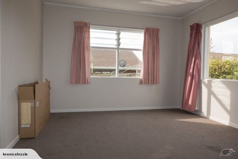 Photo of property in 3/320 Pakuranga Road, Pakuranga Heights, Auckland, 2010