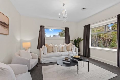 Photo of property in 43 Waimea Terrace, Beckenham, Christchurch, 8023