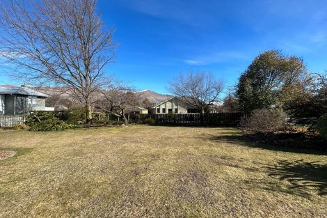 Photo of property in 1 Hunter Crescent, Wanaka, 9305