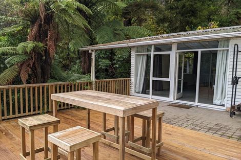 Photo of property in 15 Elmslie Road, Pinehaven, Upper Hutt, 5019