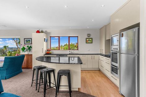 Photo of property in 58 Old Waipu Road, Mangawhai, 0505