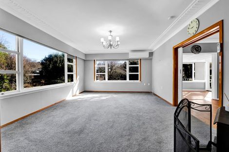 Photo of property in 402 South Road, Hawera, 4674