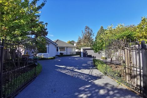 Photo of property in 112 Hamilton Avenue, Ilam, Christchurch, 8041