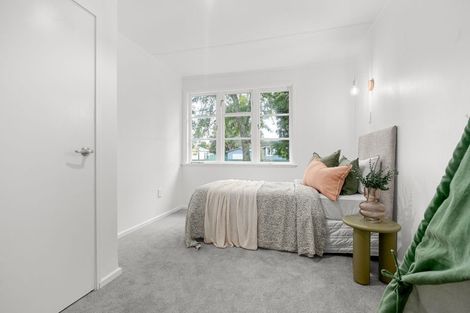 Photo of property in 56 Alfred Street, Fairfield, Hamilton, 3214