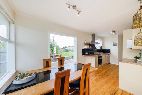 Photo of property in 66 Phillips Street, Sanson, 4817