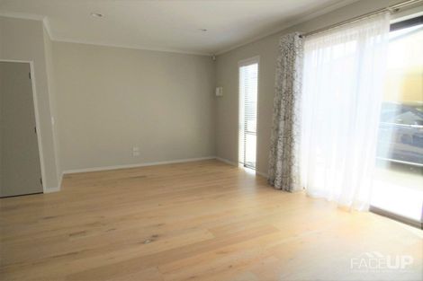 Photo of property in 213 Hobsonville Point Road, Hobsonville, Auckland, 0616