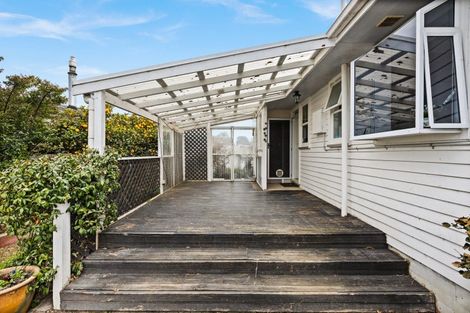 Photo of property in 166 Flaxmere Avenue, Flaxmere, Hastings, 4120