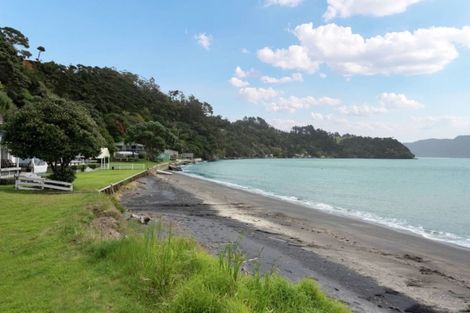 Photo of property in 7 Gap Road, Manukau Heads, Awhitu, 2684