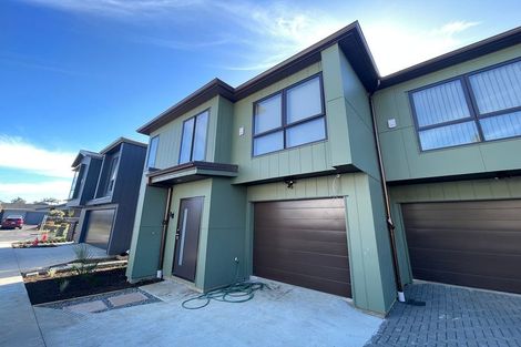 Photo of property in 3 Mark Edward Drive, Half Moon Bay, Auckland, 2012