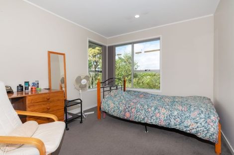 Photo of property in 68 Triangle Road, Massey, Auckland, 0614