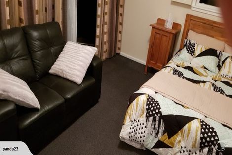 Photo of property in 13 Kokiri Street, Te Atatu South, Auckland, 0610