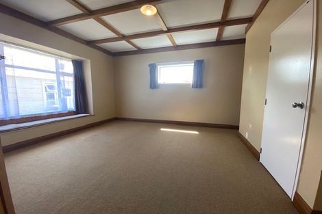 Photo of property in 90 Chelwood Street, Takaro, Palmerston North, 4412