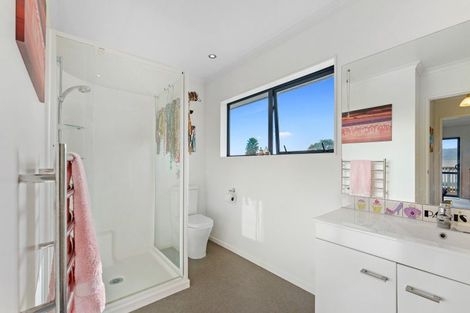 Photo of property in 9 Ludlam Way, Otaki, 5512