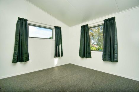 Photo of property in 19b Lyndhurst Street, Westport, 7825