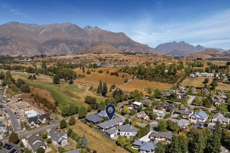 Photo of property in 4 Innes Place, Arrowtown, 9302