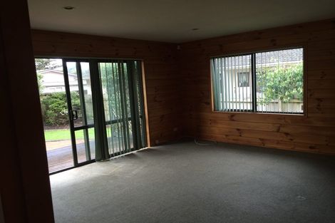 Photo of property in 3a Kelvin Road, Papakura, 2110