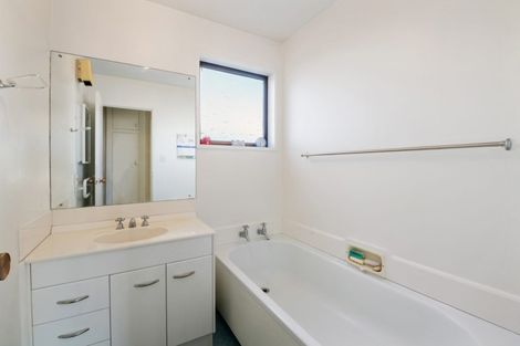 Photo of property in 23 Camrose Place, Ilam, Christchurch, 8041