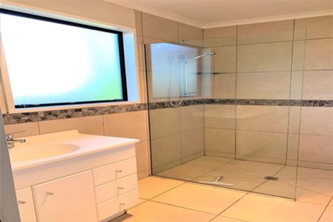 Photo of property in 405 Avonhead Road, Avonhead, Christchurch, 8042