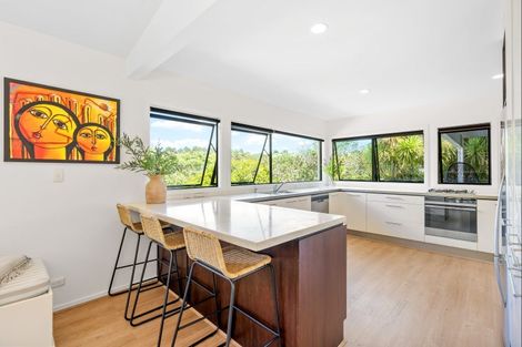 Photo of property in 51 Buckleton Road, Tawharanui Peninsula, Matakana, 0986