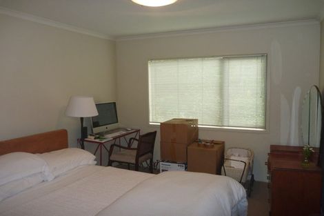 Photo of property in 20f Roseberry Avenue, Birkenhead, Auckland, 0626