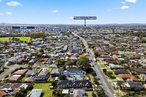 Photo of property in 543b Massey Road, Mangere, Auckland, 2022