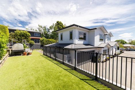 Photo of property in 46 Te Mata Road, Havelock North, 4130