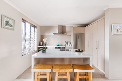 Photo of property in 24 Hansard Place, Bethlehem, Tauranga, 3110