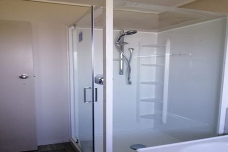 Photo of property in 7 Kathleen Place, Rainbow Point, Taupo, 3330