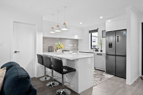 Photo of property in 1/51 Cabourne Drive, Glenview, Hamilton, 3206