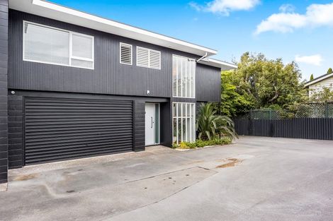 Photo of property in 2/5 Hauraki Road, Hauraki, Auckland, 0622