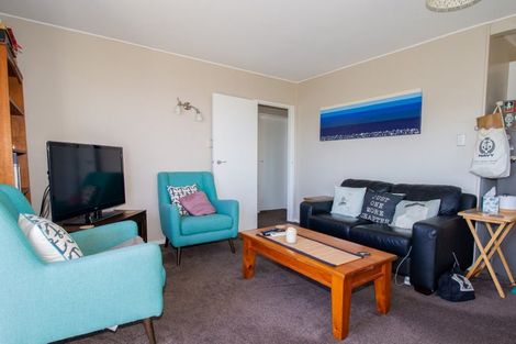 Photo of property in 72u2 Homebush Road, Khandallah, Wellington, 6035