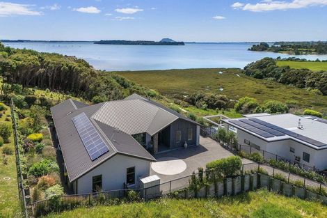 Photo of property in 49 Lakeside Terrace, Omokoroa, 3114